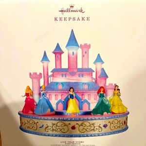 Hallmark Disney Princess Live Your Story Tabletop